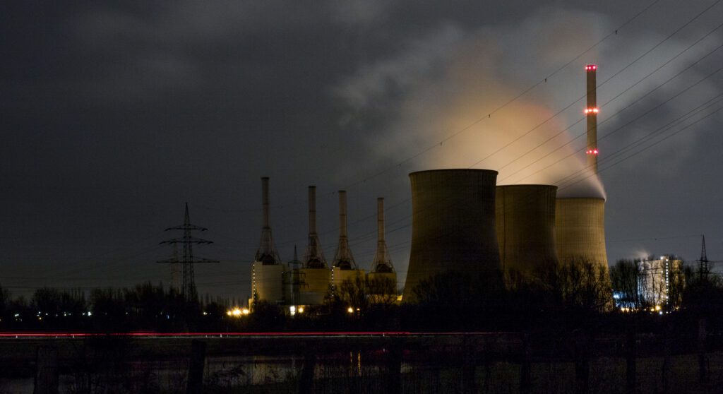 Klimapolitik im Visier: RWE verklagt Niederlande vor Schiedsgericht für den Kohleausstieg