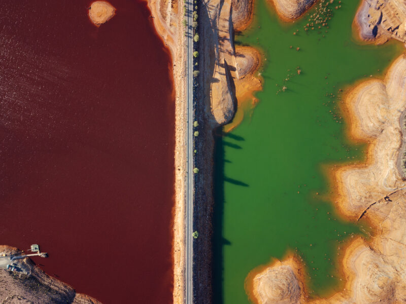Wasser unter Druck im Kontext von EU CRMA: Was Europas Rohstoffstrategie jetzt ändern muss.
